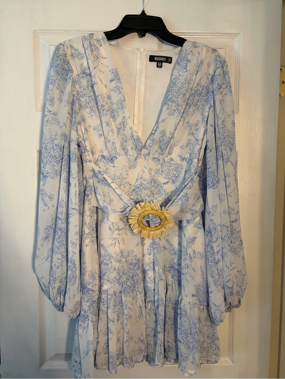 Missguided White and Blue Floral Mini Dress with Sunflower Buckle Accent